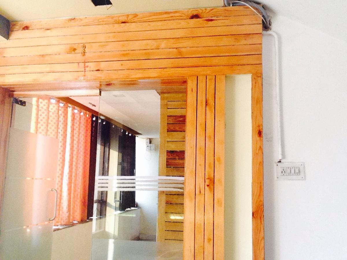Hotel Citizen Inn Ahmedabad Buitenkant foto