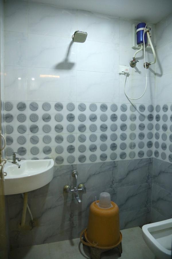 Hotel Citizen Inn Ahmedabad Buitenkant foto